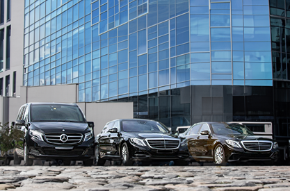 Taxis From Hammersmith to Gatwick